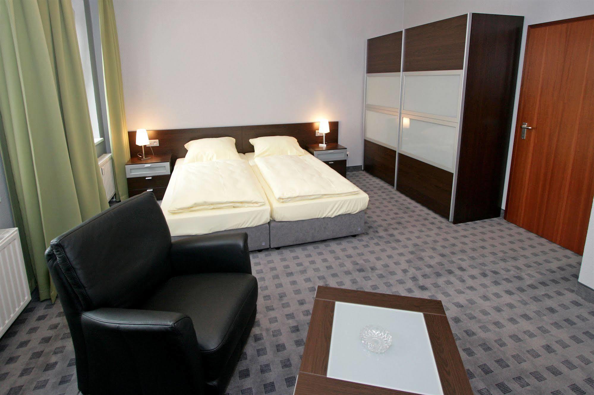 Hotel Dampfmuehle نويكيرشن-فلوين المظهر الخارجي الصورة